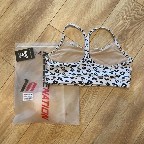 Muscle Nation Snow Leopard Tone Bra-Medium - Picture 8 of 9